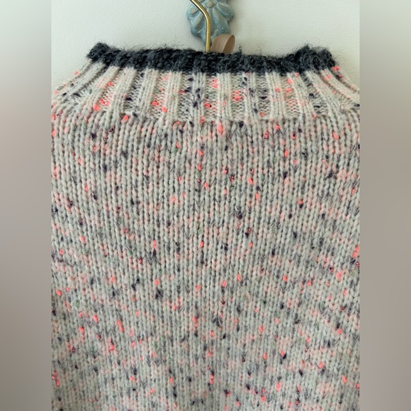 Urban Outfitters “Noelle” Embroidered Rose Knit Mock Neck Sweater 
Size: S
EUC - Picture 10 of 14